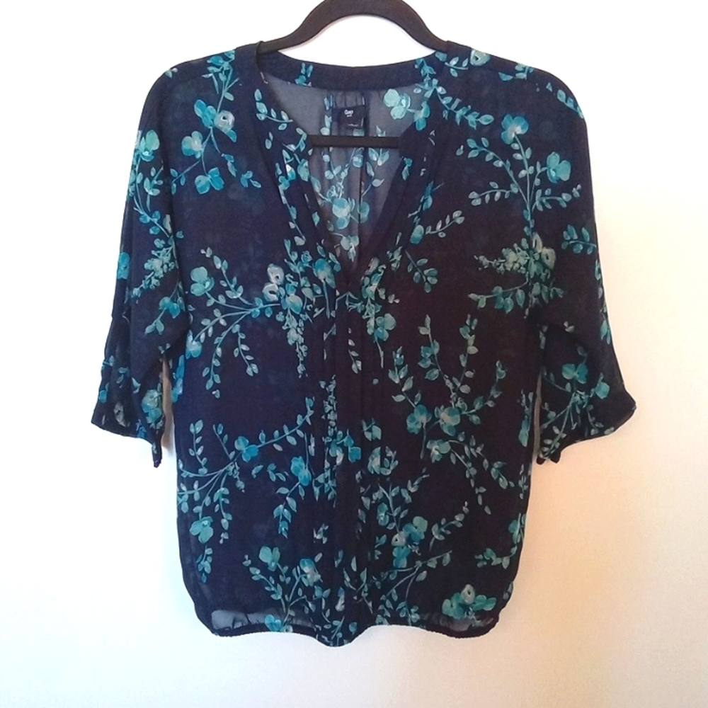 GAP Sheer Floral 3/4 Sleeve Blouse